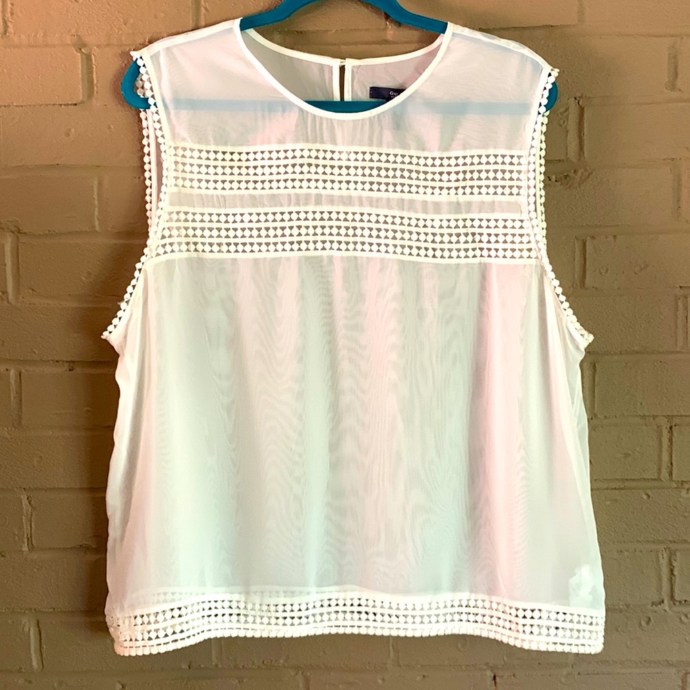 Women’s GAP XXL Lightweight Sleeveless Blouse